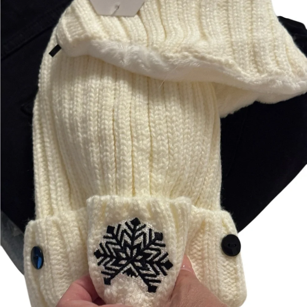 The Winter Company Signature Beanie Mask Set Cream Rib Knit One Size NWT 3/$15 ✨